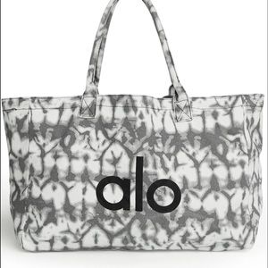 ALO Yoga Bag